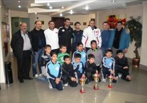 İran'dan Kupa ile döndüler